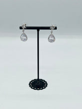 Load image into Gallery viewer, Beth earrings- 8 colours