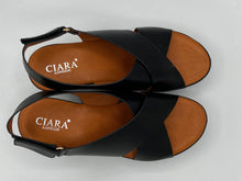Load image into Gallery viewer, Clara wedges - black