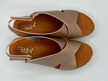 Load image into Gallery viewer, Clara wedges - rose gold