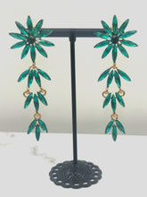 Load image into Gallery viewer, Daisy earrings - 8 colours