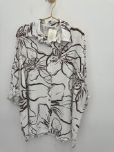 Load image into Gallery viewer, Clara shirt - 5 colours
