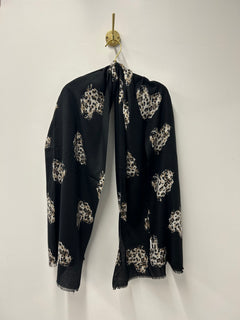 Load image into Gallery viewer, Esme Scarf
