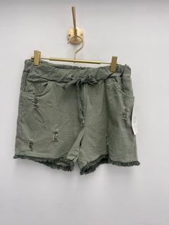 Load image into Gallery viewer, Charlie magic shorts
