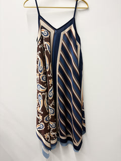 Load image into Gallery viewer, Nadia dress
