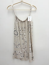 Load image into Gallery viewer, Abby dress - 8 colours
