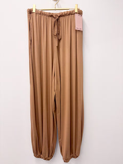 Load image into Gallery viewer, Sanchia trousers
