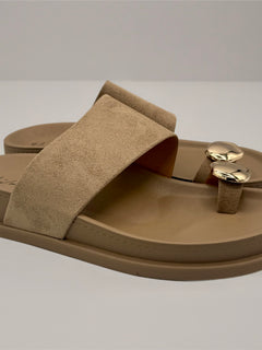 Load image into Gallery viewer, Alice Sandals - Beige
