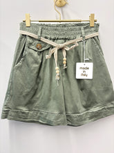 Load image into Gallery viewer, Quinn shorts - 9 colours
