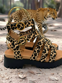 Load image into Gallery viewer, Ibiza Gladiators - Leopard
