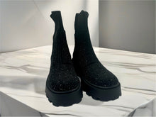 Load image into Gallery viewer, Gemma boots - black
