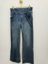 Load image into Gallery viewer, Sally jeans - denim blue
