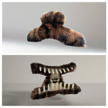Load image into Gallery viewer, Jade Hair clip
