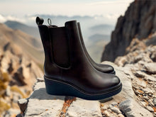 Load image into Gallery viewer, Shannon boots - Chocolate brown
