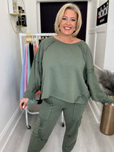 Load image into Gallery viewer, Zeta sweatshirt - 8 colours
