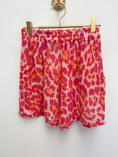 Load image into Gallery viewer, Lisa shorts
