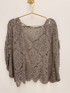 Amelia top - 7 colours