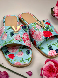 Load image into Gallery viewer, Fleur Sandals - Blue
