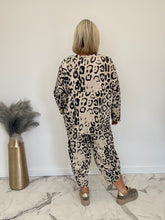 Load image into Gallery viewer, Connie co-ord
