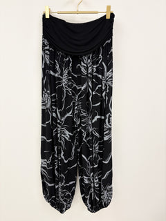 Load image into Gallery viewer, Martine trousers
