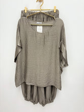 Load image into Gallery viewer, Marcy co-ord - 6 colours
