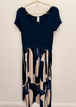 Load image into Gallery viewer, Naomi dress - 6 colours
