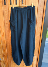 Load image into Gallery viewer, Peggy trousers - 7 colours
