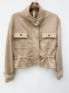 Load image into Gallery viewer, Kirsty jacket
