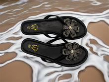 Load image into Gallery viewer, Beatrice sandals - black
