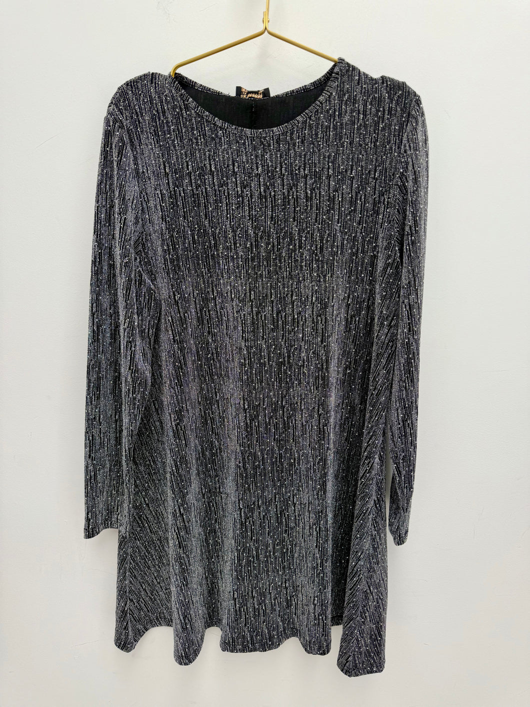 Twinkle dress - 2 colours, 4 sizes