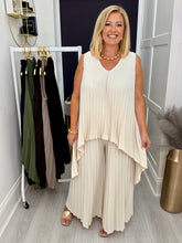 Load image into Gallery viewer, Lucy co-ord - 6 colours
