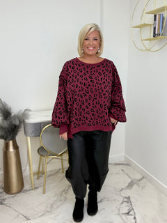 Load image into Gallery viewer, Carrie Sweatshirt
