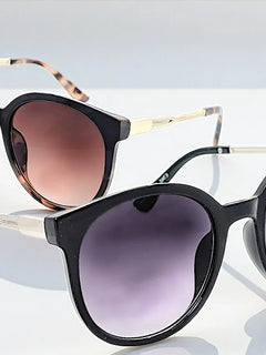 Load image into Gallery viewer, Robyn Sunglasses
