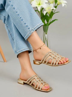 Load image into Gallery viewer, Sasha Sandals - Gold
