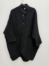 Load image into Gallery viewer, Drew coat - 5 colours
