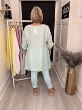 Load image into Gallery viewer, Pam top - 7 colours
