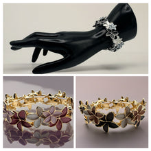 Load image into Gallery viewer, Posy bracelet - 3 Colours
