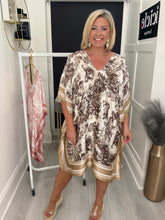 Load image into Gallery viewer, Jungle kaftan - 2 colours
