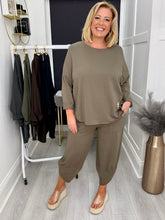 Load image into Gallery viewer, Paula co-ord - 5 colours
