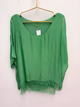 Load image into Gallery viewer, Leila top - 13 colours
