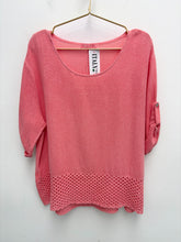 Load image into Gallery viewer, Jackie top - 8 colours
