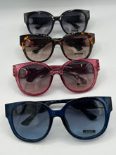 Load image into Gallery viewer, Destiny Sunglasses - 4 Colours
