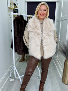 Rebecca gilet - 3 colours