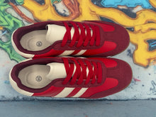 Load image into Gallery viewer, Leanne trainers

