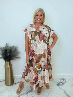 Load image into Gallery viewer, Wendy dress
