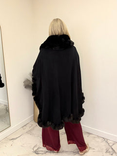 Load image into Gallery viewer, Olivia cape
