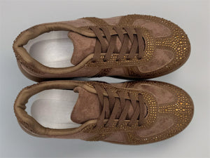 Petra trainers