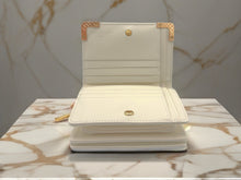 Load image into Gallery viewer, Amy purse

