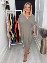 Load image into Gallery viewer, Penny dress  - 10 colours
