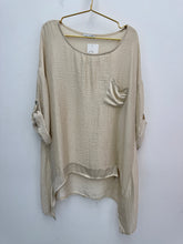 Load image into Gallery viewer, Pam top - 7 colours
