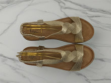 Load image into Gallery viewer, Charlotte sandals - gold
